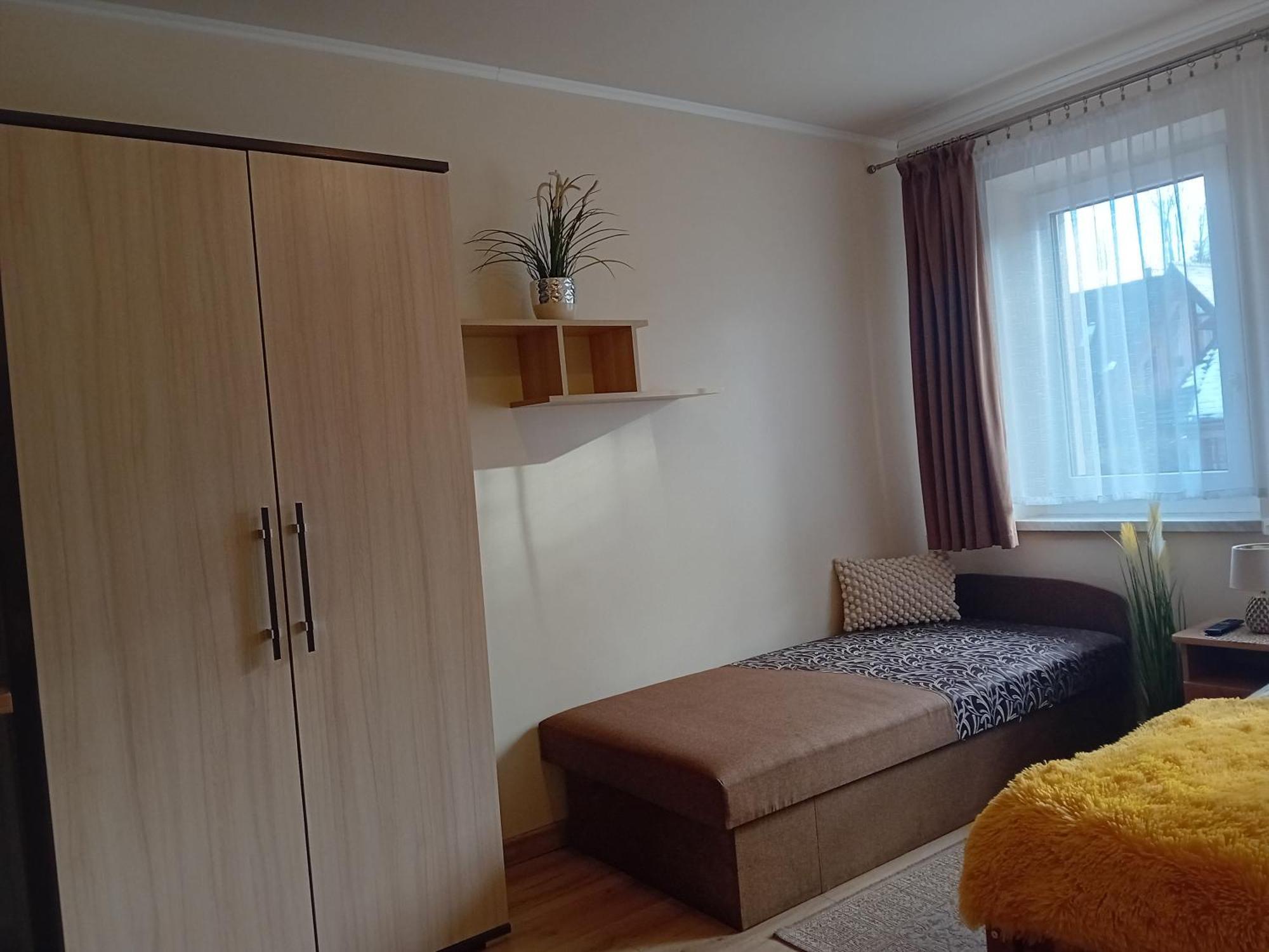 Tatrzanski Azyl Pokoje W Centrum Zakopanego — Photos 1
